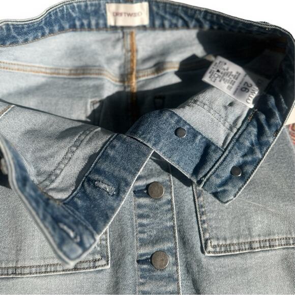 Driftwood - Button Front Raw Hem Boho Denim Mini Skirt - Size 26 with Pockets - Picture 8 of 11